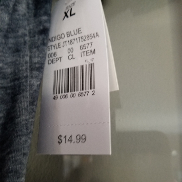 Nwt xl retro vintage style Mickey tee - Picture 4 of 5